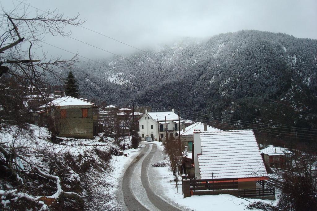 Elatou Hotel Ano Khora Bagian luar foto