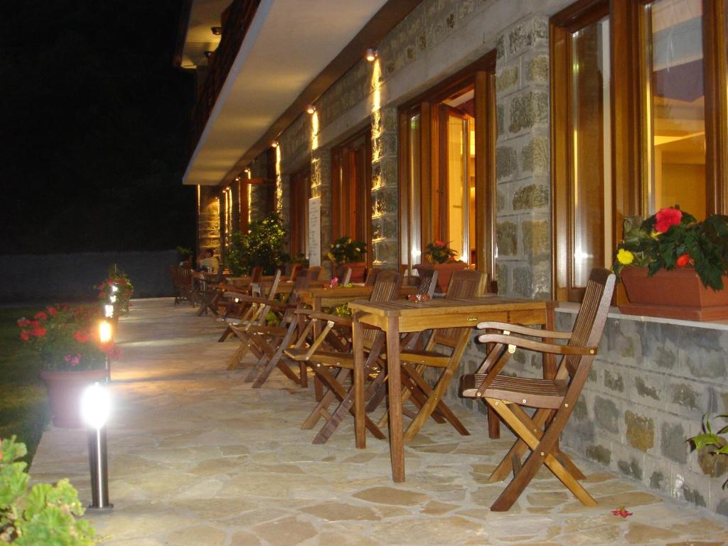 Elatou Hotel Ano Khora Bagian luar foto